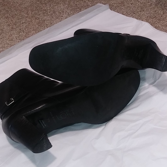 Ann Taylor LOFT Leather Ankle Boots - Picture 2 of 4